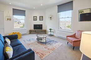 Host Stay Apartment B Cornerhouse Apartments