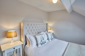 Host Stay Henderson House