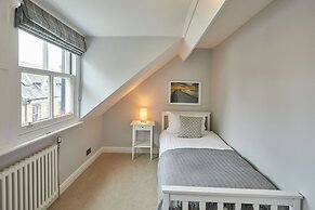 Host Stay Henderson House