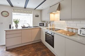 Host Stay Dolphin Cottage 1736