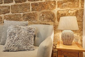 Host Stay Dolphin Cottage 1736