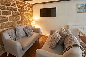 Host Stay Dolphin Cottage 1736