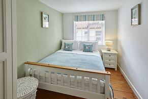 Host Stay Dolphin Cottage 1736