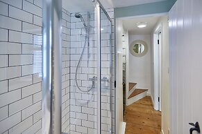 Host Stay Dolphin Cottage 1736