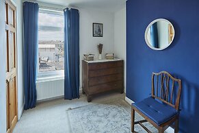 Host Stay Esk View Cottage