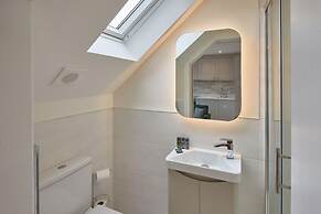 Host Stay The Birds Nest