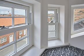 Host Stay The Birds Nest