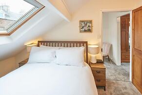 Host Stay The Gray Haven