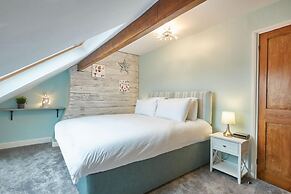 Host Stay The Gray Haven