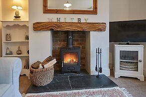 Host Stay Tenby Cottage