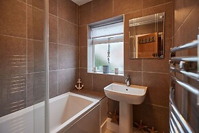 Host Stay Tenby Cottage