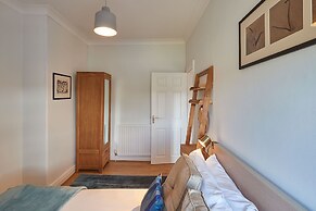 Host Stay Artist House