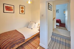 Host Stay Artist House