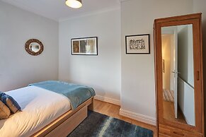 Host Stay Artist House