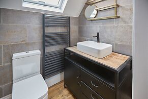 Host Stay The Loft Skinner St