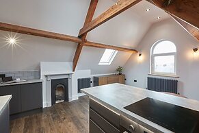 Host Stay The Loft Skinner St