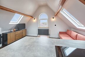 Host Stay The Loft Skinner St