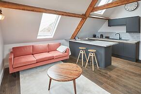 Host Stay The Loft Skinner St