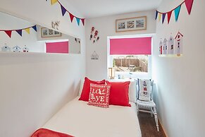 Host Stay The Cottage Marske