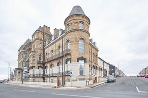 Host Stay Regency Mansions Apartment