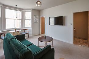 Host Stay Umpire s Watch North Marine House