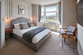 Host Stay Umpire s Watch North Marine House