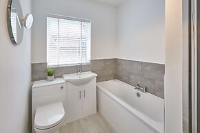 Host Stay Endeavour I