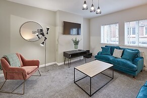 Host Stay Endeavour I