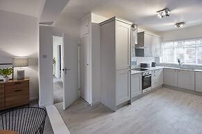 Host Stay Endeavour II