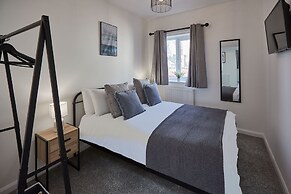 Host Stay Endeavour II