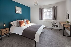 Host Stay Endeavour II