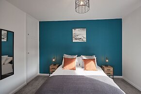 Host Stay Endeavour II