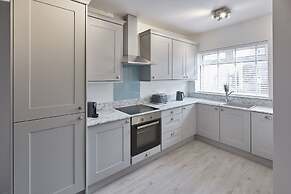 Host Stay Endeavour II