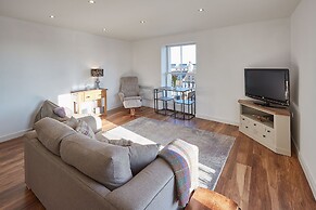Host Stay Abbey Court Apartment