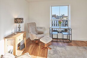 Host Stay Abbey Court Apartment