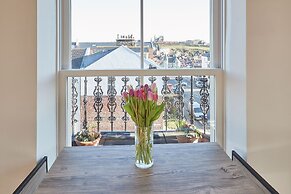 Host Stay Abbey Court Apartment