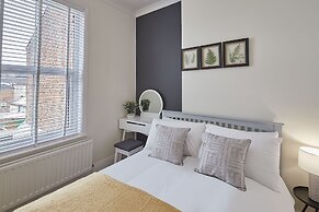 Host Stay Fountains Cottage