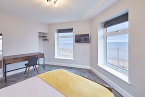 Host Stay Bellevue Apartment 2