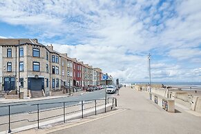 Host Stay Bellevue Apartment 2