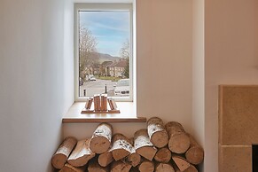 Host Stay The Cobbles