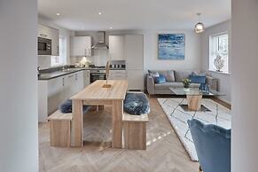 Host Stay Shipwrights