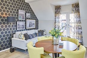 Host Stay Lightkeeper s Cottage