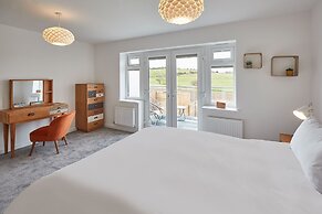 Host Stay Highfield House