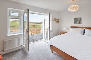 Host Stay Highfield House