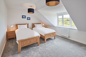 Host Stay Highfield House