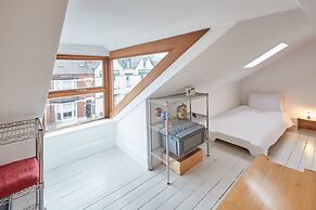 Host Stay Emerald Residence