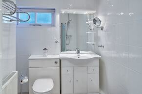 Host Stay The Stable