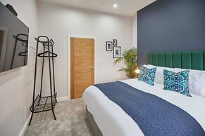 Host Stay Green View