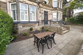 Host Stay Green View