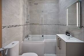 Host Stay Green View